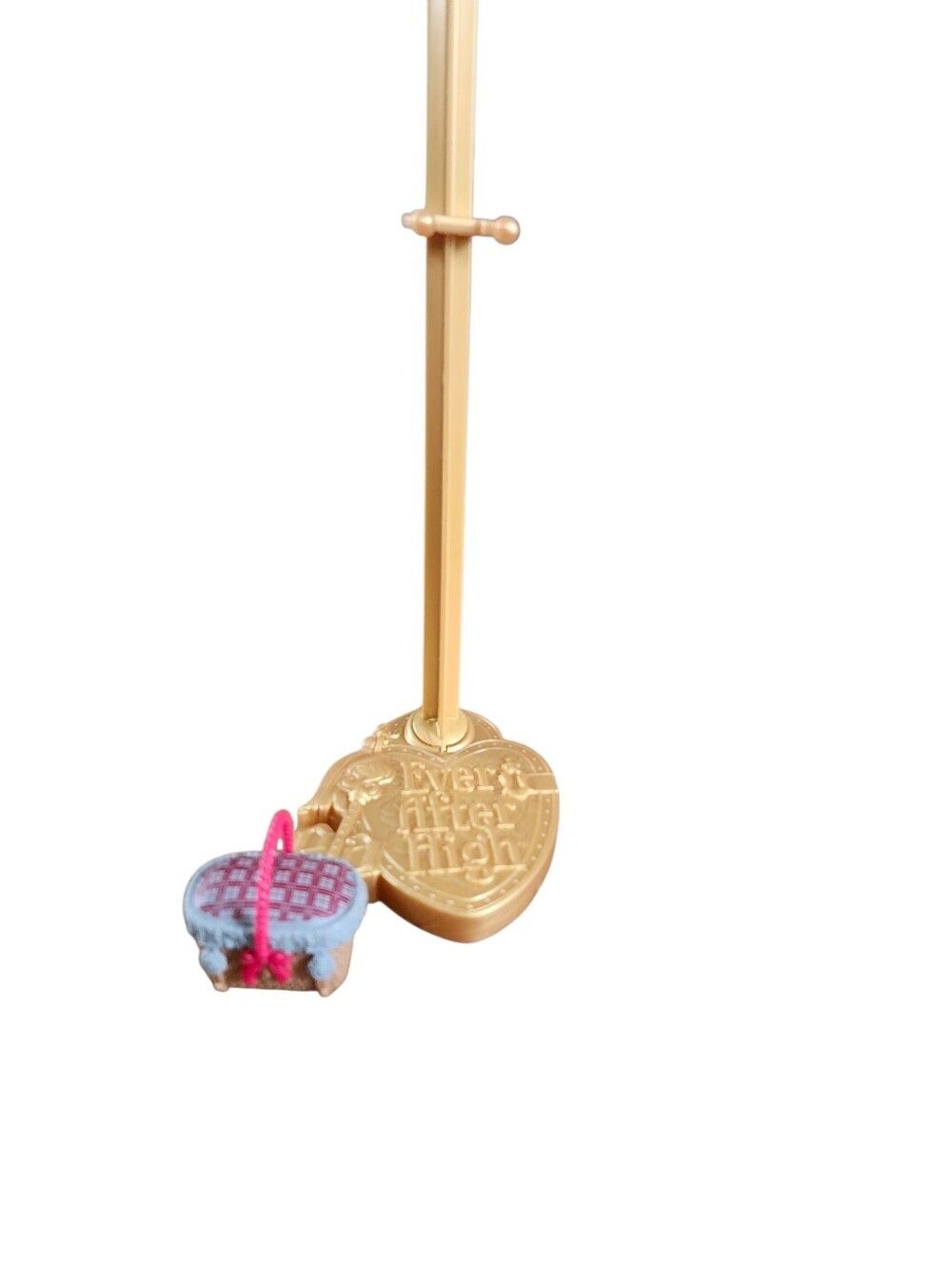Ever After High Cerise Hood Picnic Basket And Doll Stand
